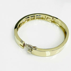 $9,550 Retail 4.84 Carats t.w. Diamond and Sapphire Bangle Bracelet 18K Gold New