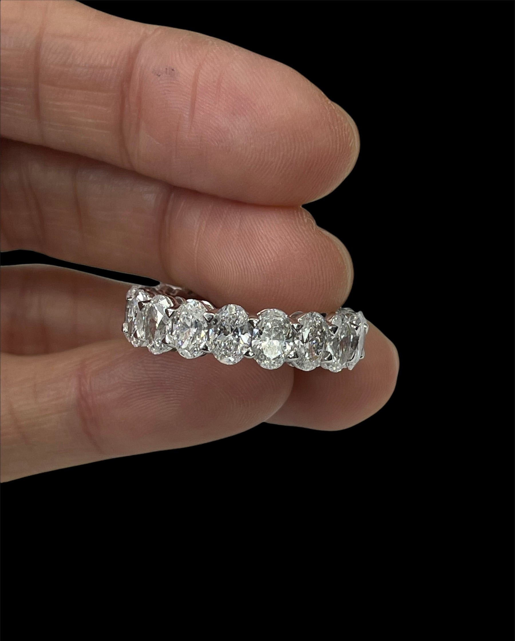 Oval Eternity Diamond Band White Gold 14kt 5.63 Carats D-F Color VS-2