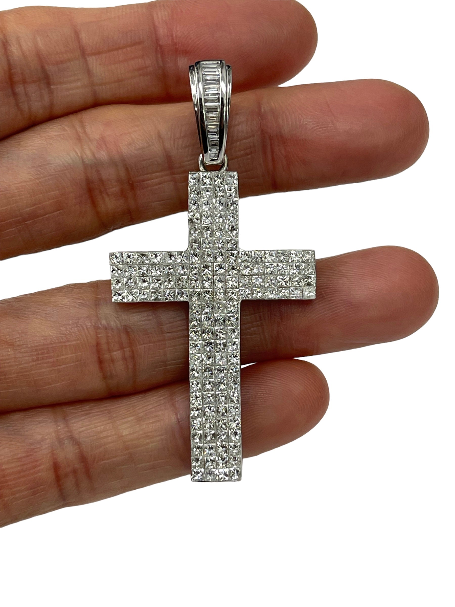 Princess Cut Cluster Diamond Cross Pendant White Gold 14kt