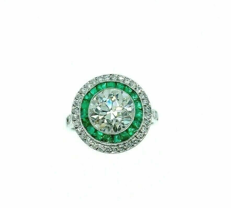 Antique Art Deco 2.50 Carats Old European Diamond Wedding Ring with Emerald Plat