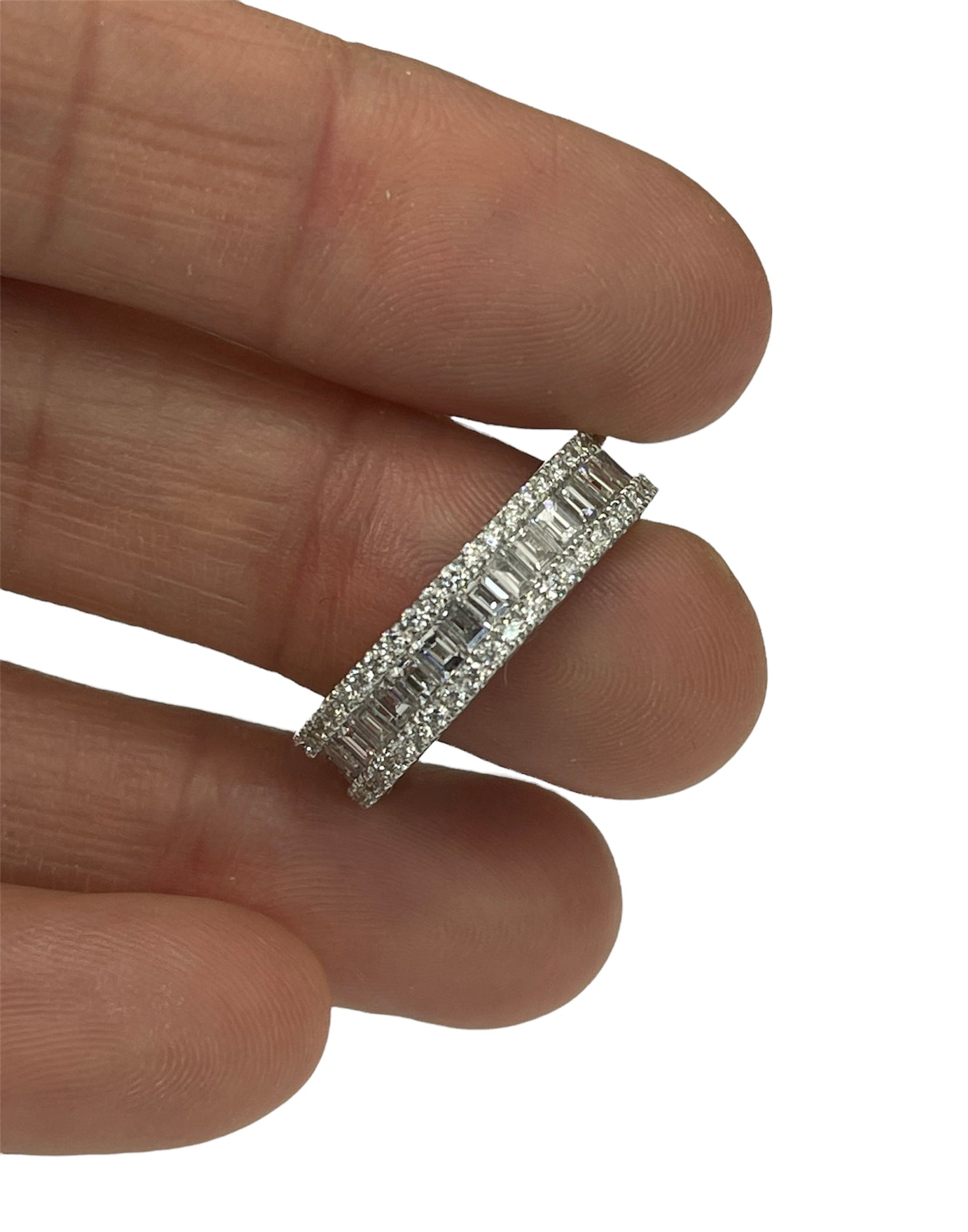 Baguette Eternity Diamond Ring White Gold 18kt Size 6.5