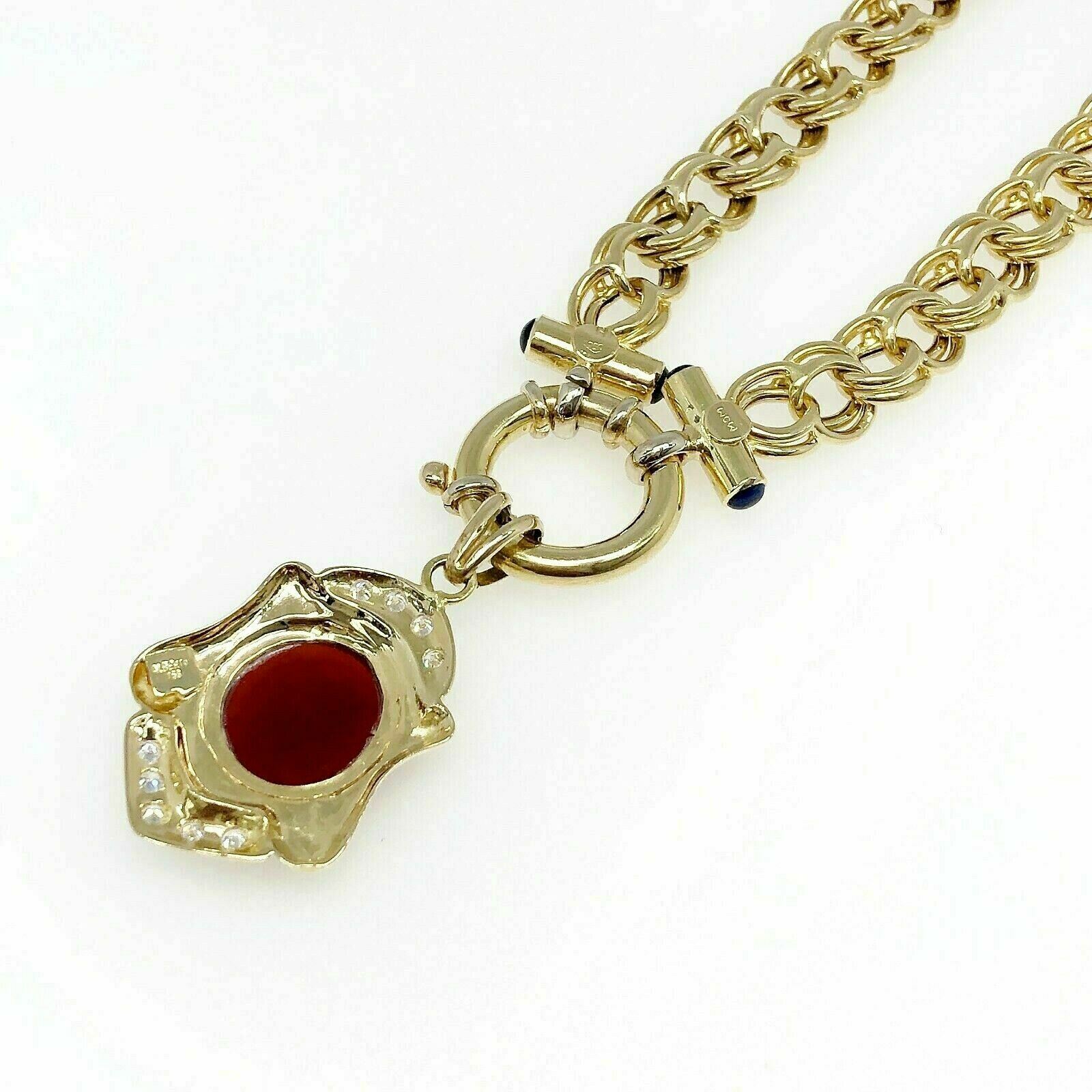 Solid 18 Karat Yellow Gold charm Necklace with H VS Diamond and Agate Enhancer