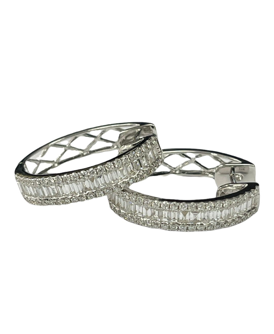 Baguettes Cluster Hoop Diamond Earrings White Gold 18kt
