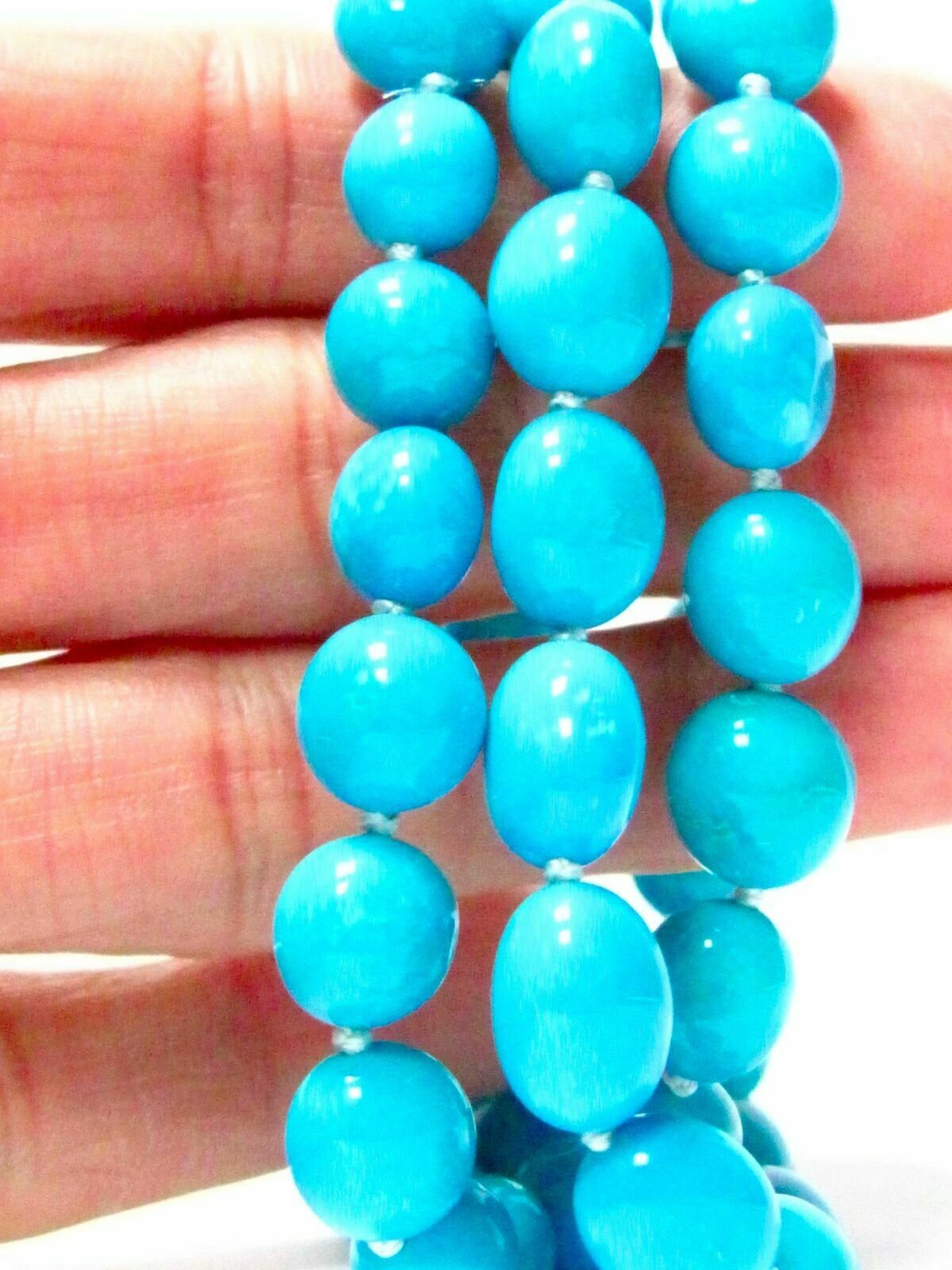 208.64 TCW Oblong/Oval Shape Persian Turquoise Bead String Necklace 20 Inches