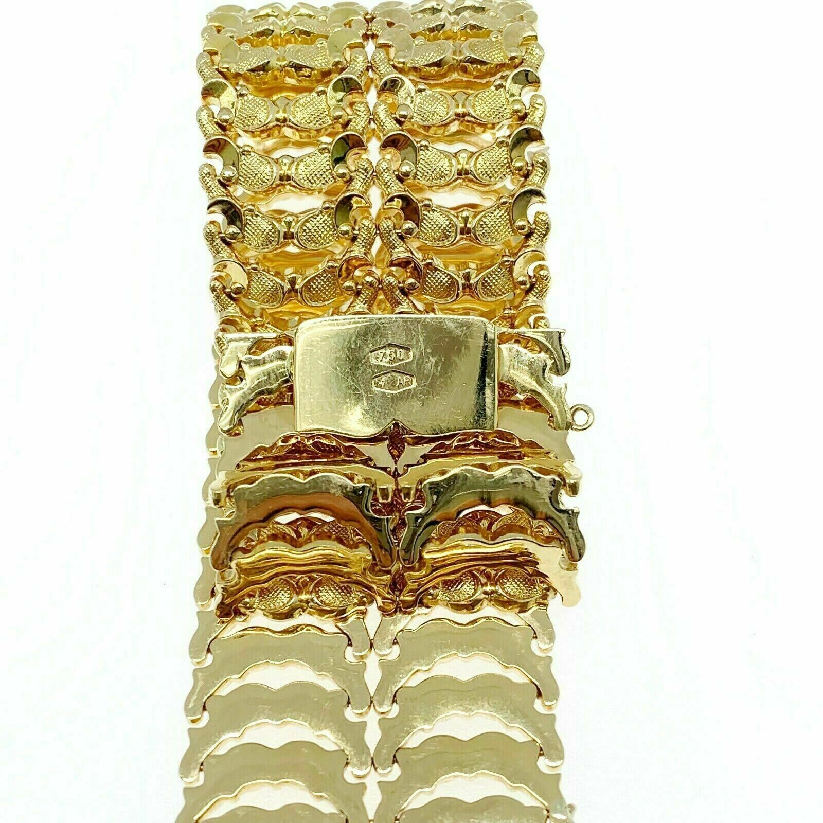 Estate Italian Lady's Bracelet Solid 18K Yellow Gold 46 Grams 1.30 Inch Width