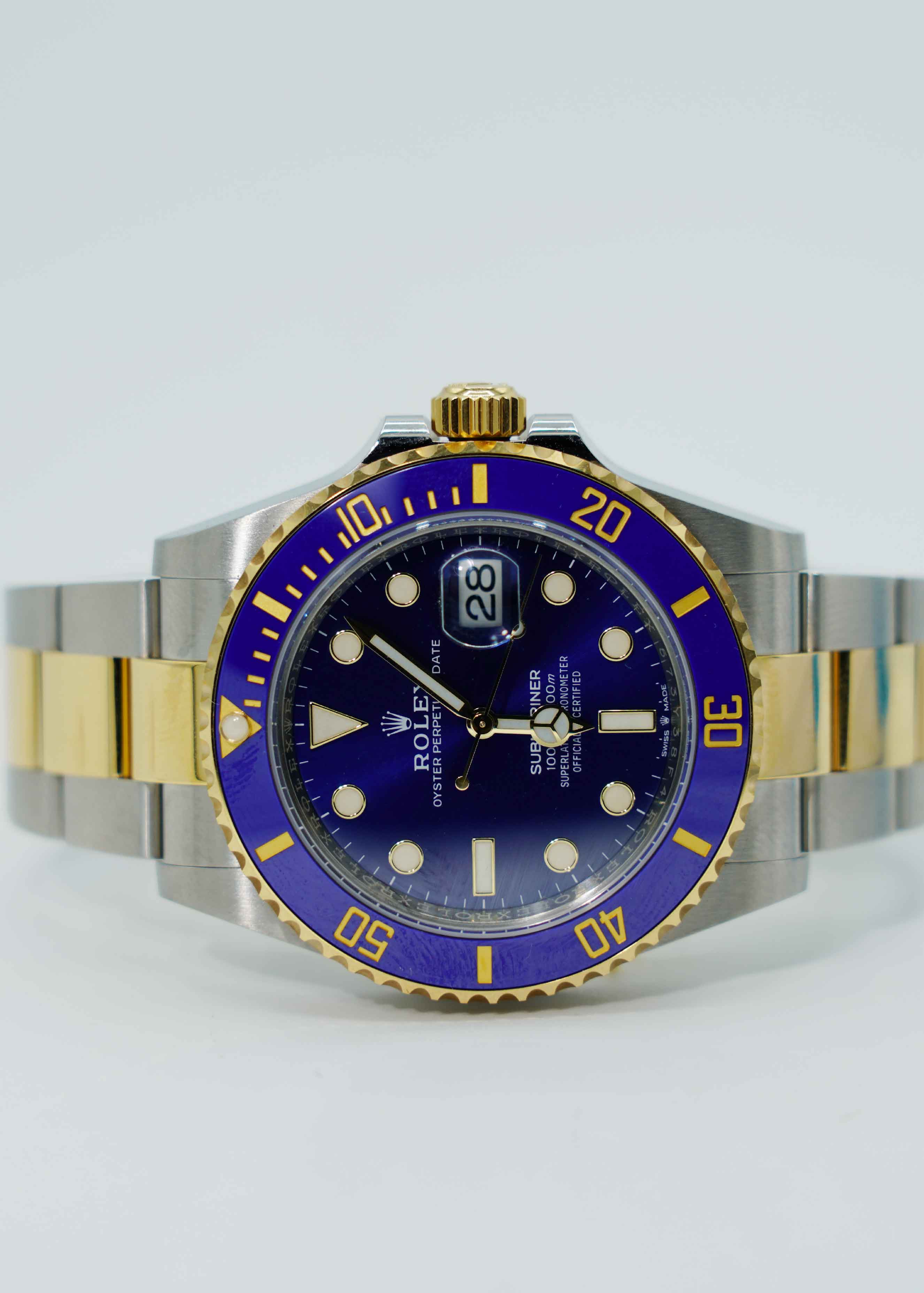 Rolex Submariner Date Steel & Yellow Gold 126613LB Blue Dial - Chronologie