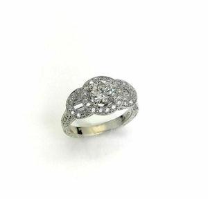 2.08cts Round Cut Diamond Halo Wedding/Anniversary Ring 18k Gold