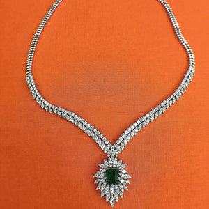 14.72 Carats t.w. Diamond and emerald Dinner Necklace 14K Gold 36 Grams