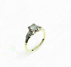 Antique 0.40 Carat t.w. Diamond Wedding Engagement Ring Circa 1950's 14K Gold