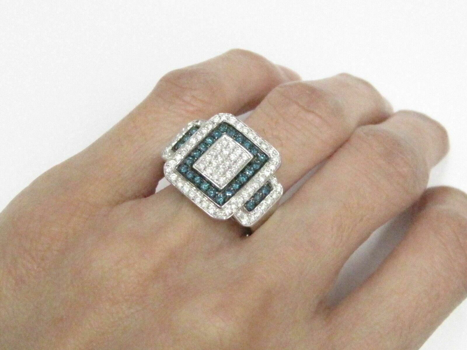 1.18 TCW Natural Round Blue & White Diamonds Square Cocktail Ring Size 7 14kt WG