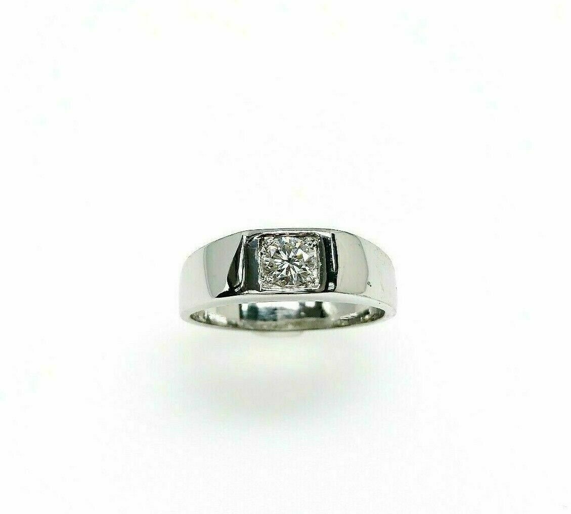 0.47 Carats Round Brilliant Cut Diamond Mens Wedding Ring Solid Platinum