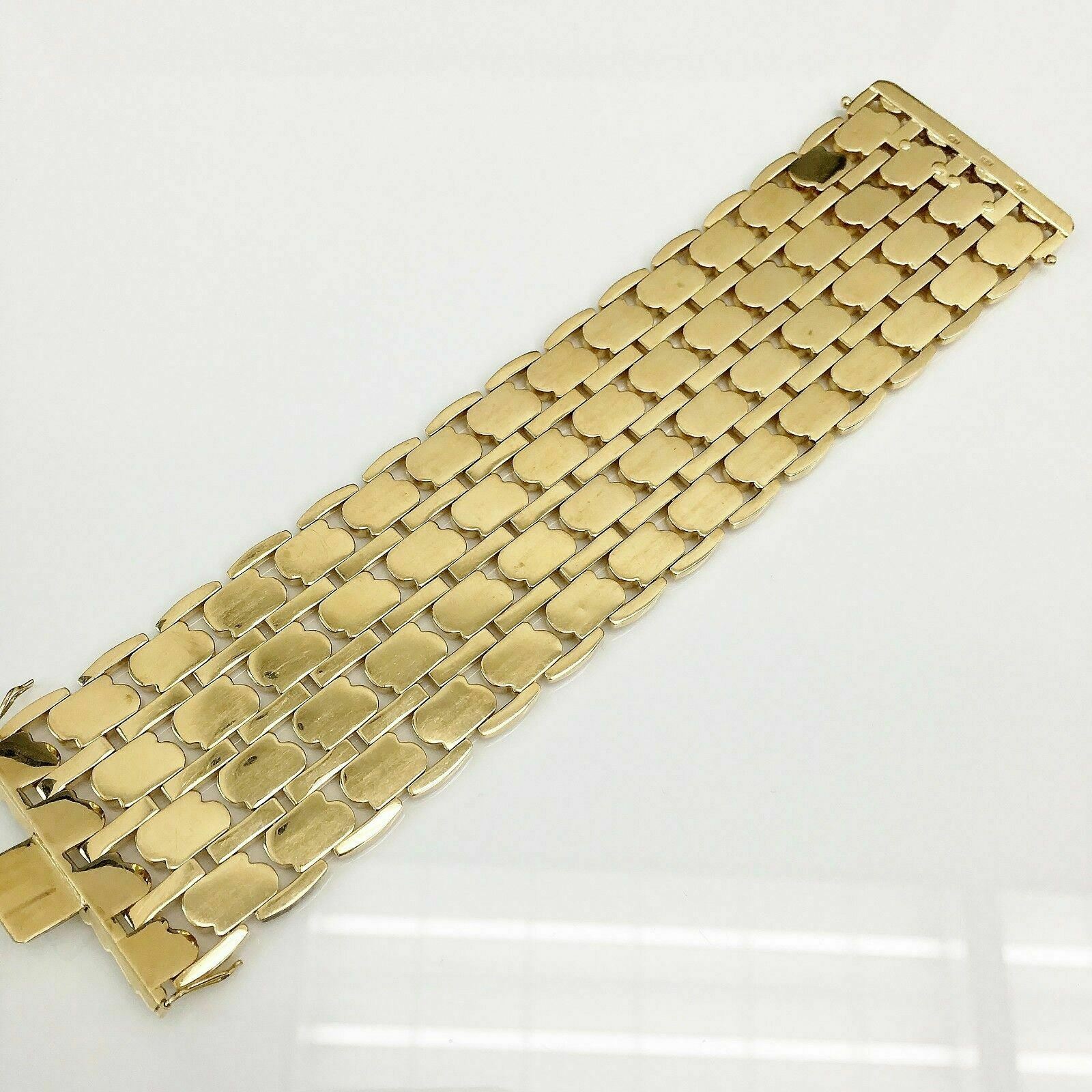 Vintage Marvelous 1970's Bracelet Solid 18K Gold 3.06 Ounces 1.75 Inch Width