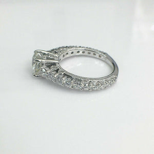 2.22 Carats t.w. Diamond Wedding/Engagement Ring 18K Gold 1.12 Carat Center