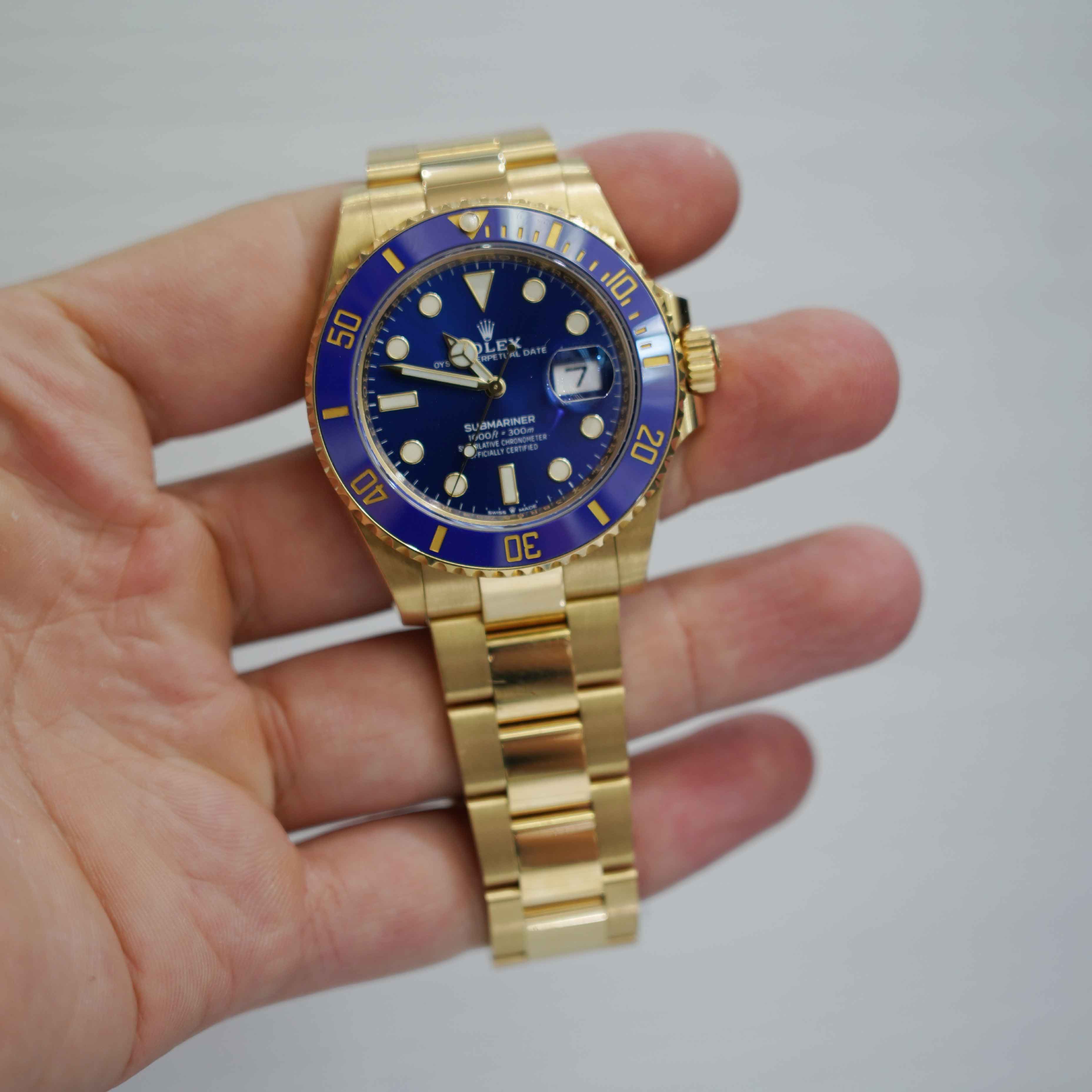 Rolex Submariner Watch 41 mm Blue Dial Solid 18K Yellow Gold Watch 126618LB